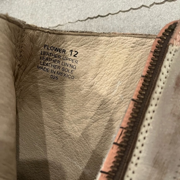 [12]Freebird Patchwork Flower Petal Leather Boots - Picture 6 of 7